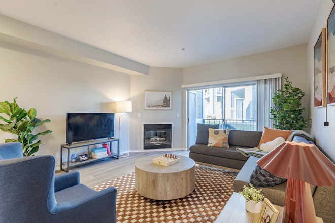 Living Room - Union Baseline