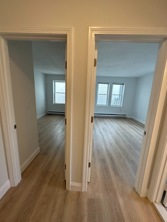 1 - MAY 2026-Gorgeous Fenway 1 bed Split, H/HW in. Student ok. NO FEE! Apartments
