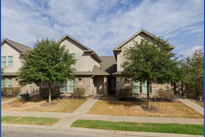 Outside Street View - University Heights Townhome