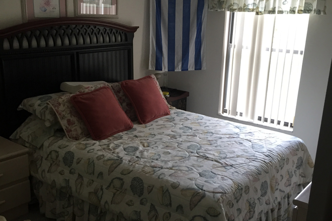 bedroom to rent - Twinbrook