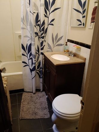 Hub Realty - Brighton, Cleveland Circle, newly renovated studio on green line T, next to Reservoir Condo
