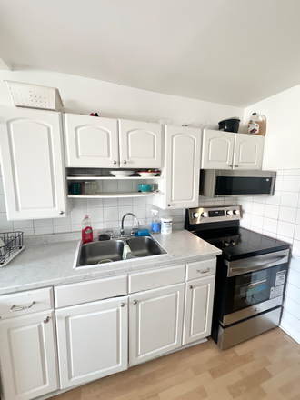 shared student  kitchen - Student Apartment Dormitory Style *Female Only*