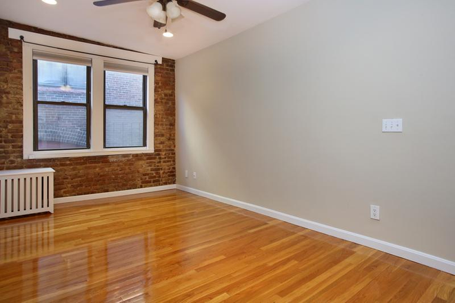 . - SEPT. 2025 - 1 Bed, H/HW Incl., , Student Friendly, Amazing Fenway Location Apartments