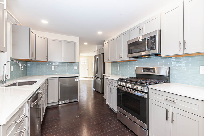 . - Newer 5-Bed/5-Bath Waltham Home with Decks and Parking
