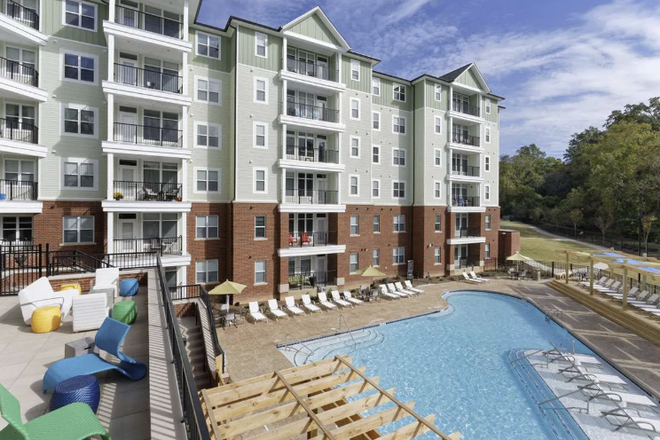 Lark Chapel Hill - Lark Summer Sublease – Move in May 12 + Half May Rent Apartments
