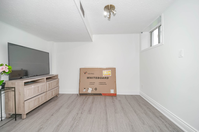 Standard room #1. Bed and desk provided - 1 Room out of 2  in walk-out Basement for rent, close UTSC. Other room rented a female student