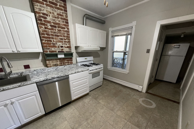 kitchen - Bright&Sunny 2 Bed/1Bath w/ Private Deck! Available 9/1/26!! Apartments
