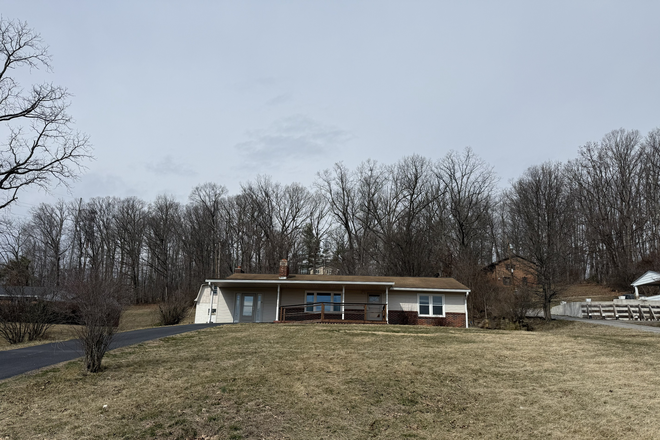 Front of house - Quorum Holding Corp