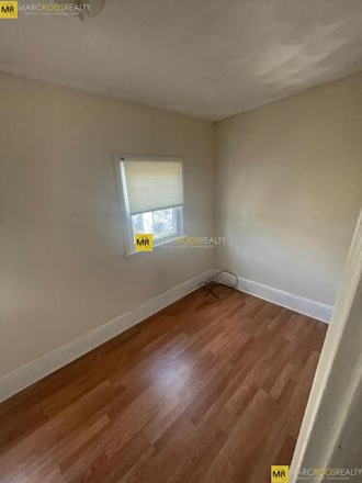 Living Space - Medford 4 Bed Pinkham Rd Apartments