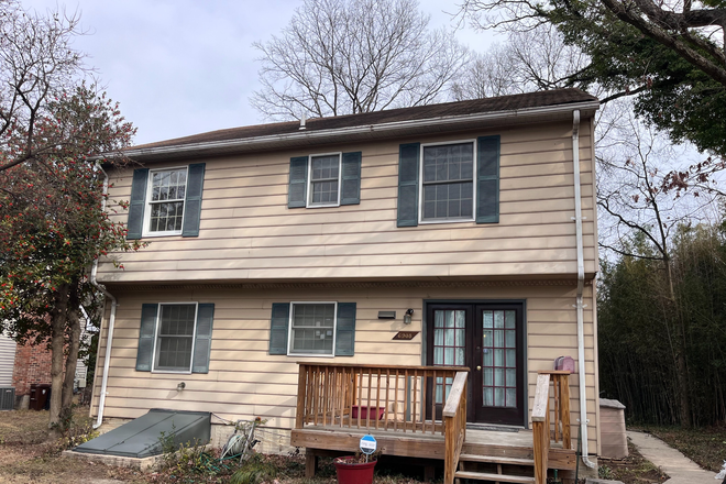 Entrance - 6908 Baltimore Ave House