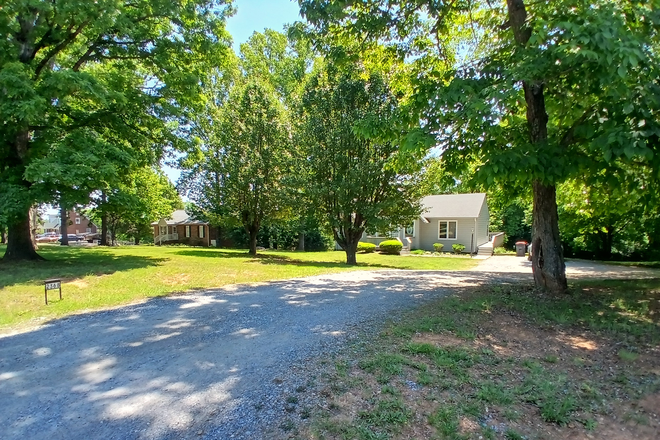 driveway - 2bed, 1bath w/ double vanity, in unit laundry, kitchenette, walking trails House