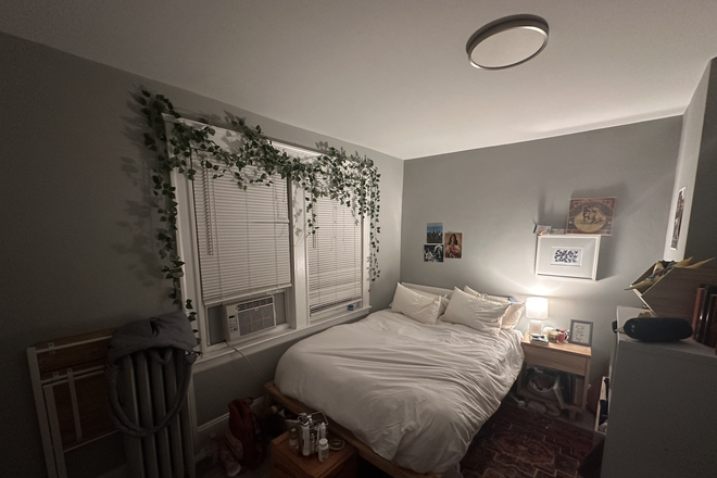 Bedroom - ROOM RENTAL - Recently Renovated Mission Hill Apartment