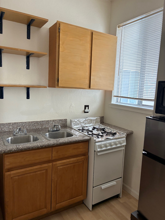 Kitchen - Furnished studio - walk UC Berkeley West campus