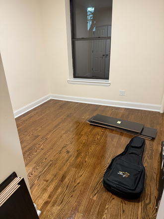 Bedroom - Sublease in Washington Heights