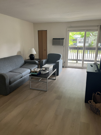 Living Room - Haslett Arms Apartmentse