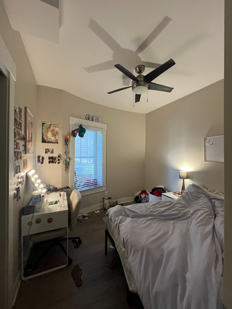 Bed room - unit available on the hill