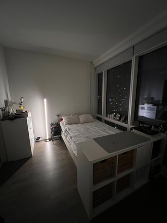 Bedroom - Furnished Master Bedroom w/ Private Bath – Bloor & Yonge Station | $1700 All-In