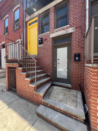 Exterior 1 - 1726 Arlington Street Unit A