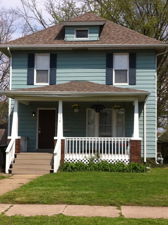 716 NOTRE DAME AVE - 4 Bedroom on Notre Dame Ave. with view of the Dome. Available  Now for the 26/27 School year!! House