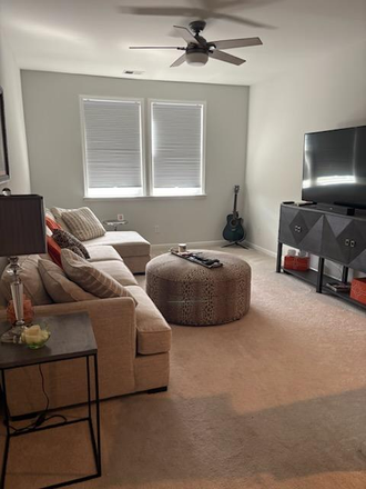 2nd floor living room - 2nd floor of beautiful townhome