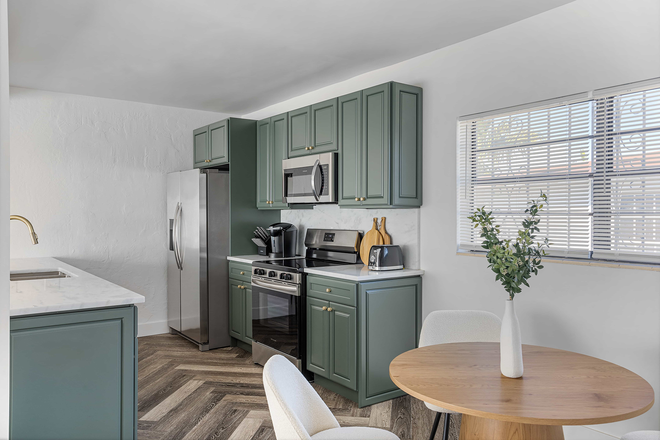 Dining Room Table - Little Havana Vibes House