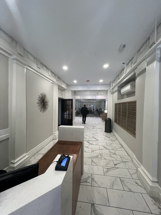 Concierge Desk/Entrance - 91 Westland Avenue Apartments