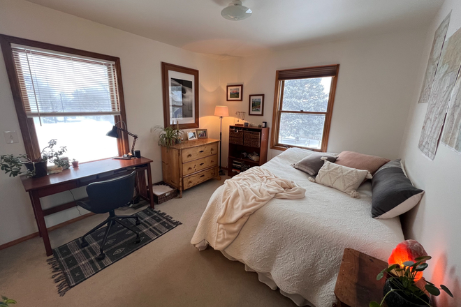 Bedroom - Goss Grove Apartment, Private Owner