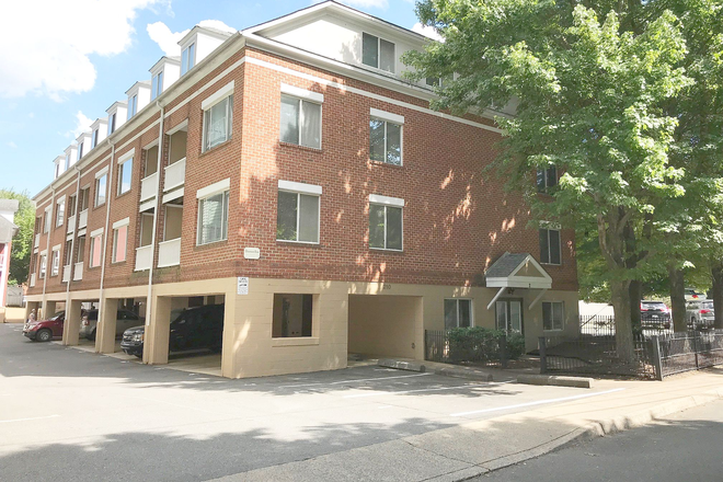 Front Photo - Dinsmore Row