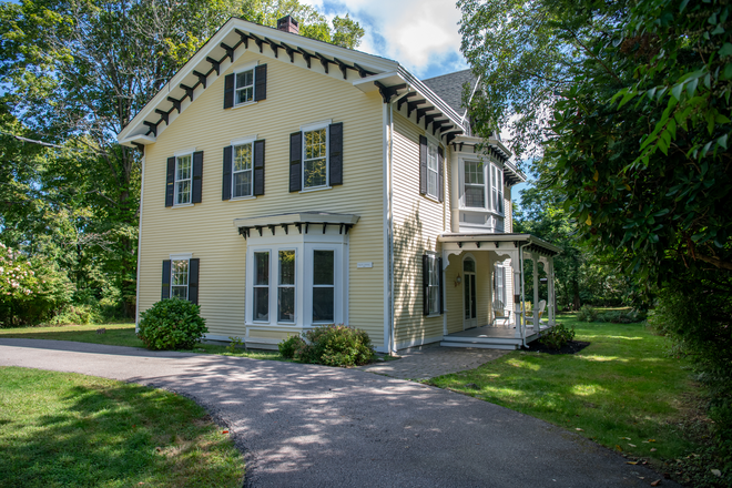 Exterior Home - Large Home Walking Distance to Campus with Ample Parking.