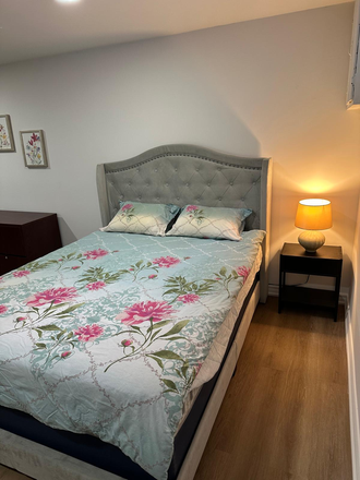 Brand new Bed with night table @lamb - Luxury Brand new room, with private washroom. (4 mints drive to UTM), Dundas with Mississauga Road.