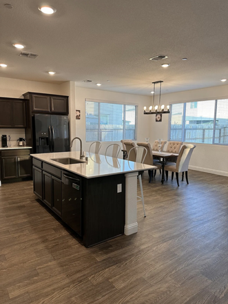 Kitchen - Beautiful large home close to UC Merced