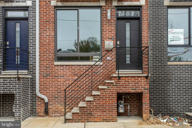 Exterior - 5min walk to campus