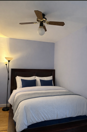 Bedroom - River Place North Apartments