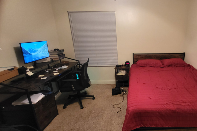 Room - Tabor Village Townhomes