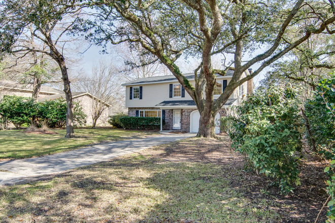 Street View of Home - Live Oak + Saltwater Breezes, 10-mins. to Everywhere House