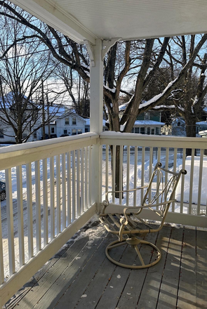 Porch - Bright Furnished Bedroom – Short-Term Rental Apartments