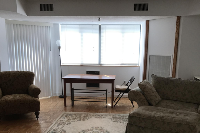 Living Room - September 1, students welcome! Gorgeous sunny condo unit right next to the T