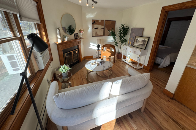 Living area 2 - 1430 18th St (1BR/1BA)- Close to campus with DESIGNATED Off-street parking, in-unit W/D, Dishwasher Condo