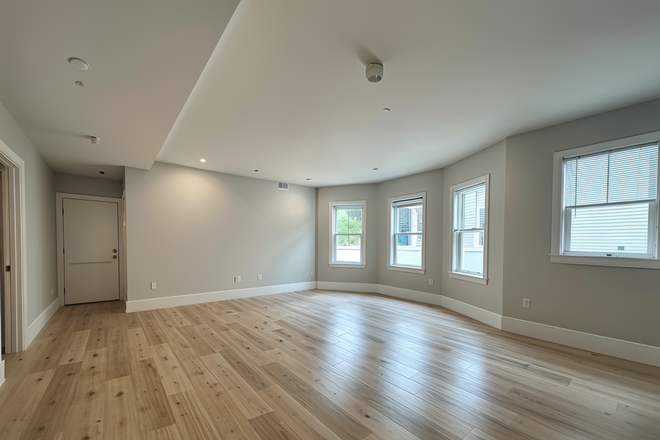 living room - **NO BROKERS FEE!* NEW RENOVATION! 2 Bed/2Bath near HBS w/ LAUNDRY IN UNIT! Avail. 9/1/26! Apartments