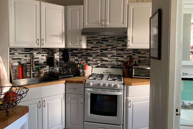 Kitchen - 1 Bed Available 1/1/26! *CONTACT NOAH 603-470-8181! Apartments