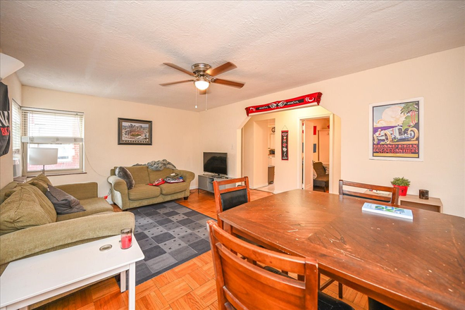 Living Space - 2802 Digby Ave. Apartments