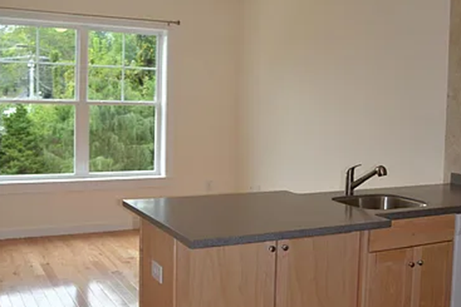 Living Room 2 - Creekside Apartments