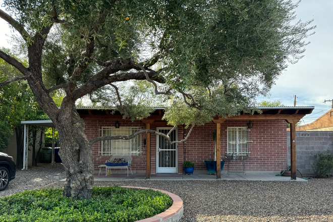 Outside street view - Centrally Located 2BR with Vintage Charm and a Backyard Oasis