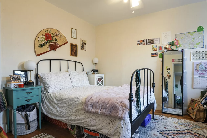 bedroom - Sunny Allston 2 bed with private deck - available Sept 2026 Apartments