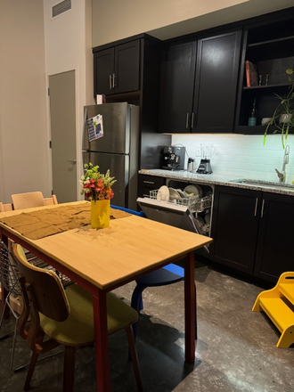 Kitchen - 1 bedroom apartment 10 minutes walk from campus convenient for a single, couple, or couple + child