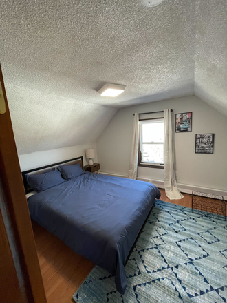 Bedroom - Private room for rent Duplex