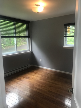 bedroom - 1 Br plus utilities – in Brookland! (near Catholic University)
