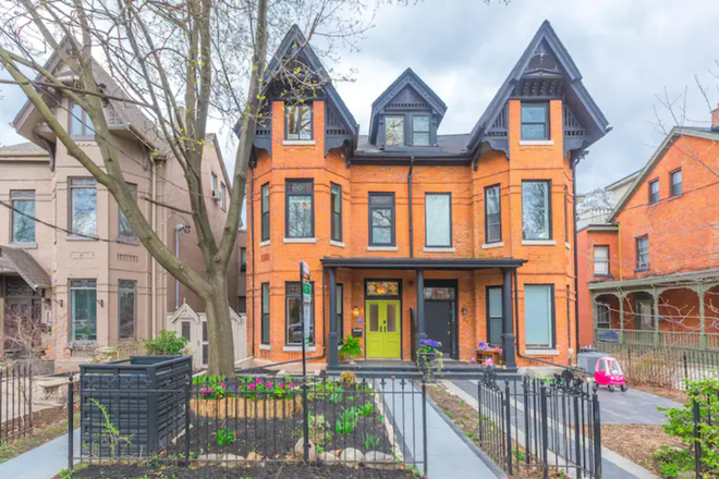 Front of victorian house on Willcocks st - Steps to UoT - Rare lower Level unit fully renovated -  Harbord village Victorian house