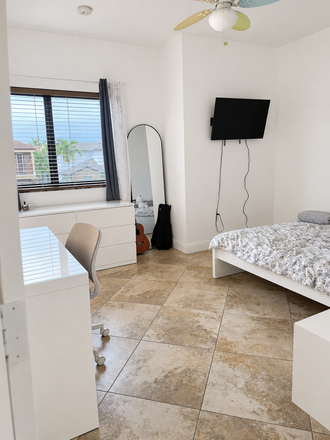 Bedroom - Welcome to your home away from home in Miami!