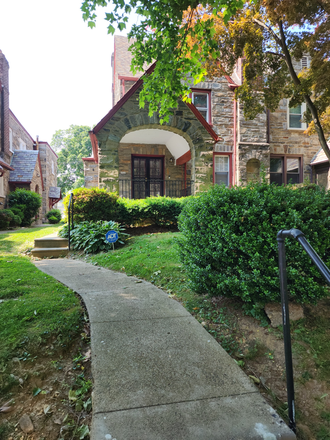 Front of House - Large House close to SJU
